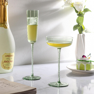 Verres à <span class=keywords><strong>vin</strong></span> rouge, à champagne et coupes à cocktail gris, en cristal sans plomb, faits main, personnalisés, avec <span class=keywords><strong>gravure</strong></span> spirale <span class=keywords><strong>sur</strong></span> tige, vente en gros - Product Image 5