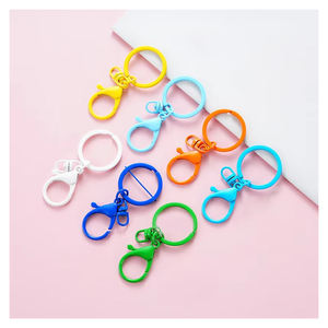 Gantungan Kunci plastik akrilik warna-warni kustom liontin Aksesori Gantungan Kunci kualitas tinggi membuat desain Anda sendiri - Product Image 1
