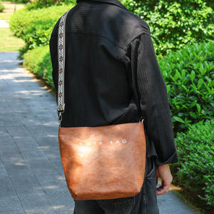 نسائي خفيف الوزن بسعة كبيرة كاجوال وأنيق Tyvek للاستخدام اليومي والسفر والتسوق - Product Image 4