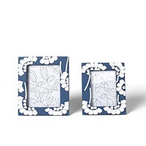 Cadre photo intemporel personnalisable en bois et résine avec logo sur mesure, conçu pour une décoration intérieure moderne et élégante, affichage de luxe - Product Image 1