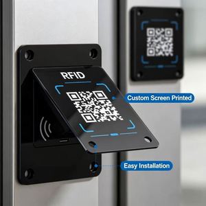 Panneau acrylique noir personnalisé imprimé à l'écran avec trous de fixation, plaque de contrôle d'accès pour lecteur de cartes RFID et scanner de codes QR - Product Image 4