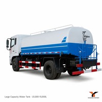 Camion-citerne robuste 8x4 de 20 000 litres pour la suppression de la poussière et le nettoyage routier, idéal pour les chantiers et les usages municipaux