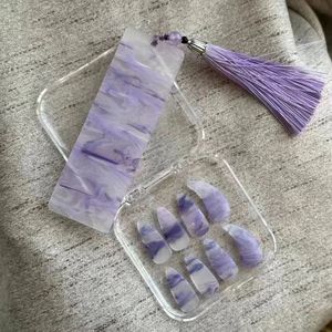 Wholesale various color celluloid material guzheng stand triangular sets, 8 pieces per <b>box</b>, with double-sided arc shape. - Product Image 4