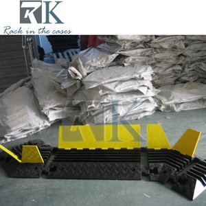 แผ่นยางป้องกันสายเคเบิลแบบกันน้ำสำหรับคอนเสิร์ต - Product Image 4