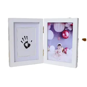Adequado para registros de crescimento do bebê como lembrança de recém-nascidos Handprint e Footprint Photo Frame com Clean-Touch Ink Pad