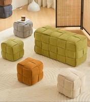 Fauteuil de loisirs moderne en tissu avec poufs carrés, tabouret de coiffeuse pour salon et chambre, tabouret pour hôtel et villa