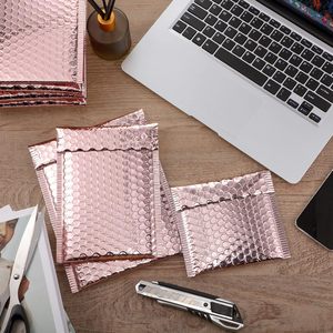50 enveloppes à bulles en or rose de 3 tailles assorties, enveloppes rembourrées en feuille métallique scintillante, enveloppes d'expédition auto-adhésives en poly bulles - Product Image 6