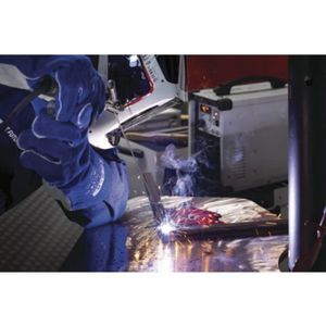 Poste à souder onduleur Shield 180A MMA TIG 10-180A à courant réglable, portable, pour acier au carbone, acier inoxydable et cuivre - Product Image 4