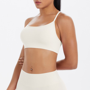 Wholesale Women's Crisscross Strap Sports Bra Square Neck <b>Padded</b> Yoga Bra Medium Support <b>Running</b> Bra Breathable Activewear - Product Image 3