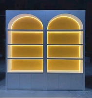 Hochwertiges Holz-Schönheitssalon-Supermarkt-Regal Vitrine mit Beleuchtung für Make-up-Kosmetik und Nagelstudio-Nutzung