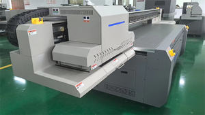 2500*1300mm 3 RICHO G6 Tête d'impression à lévitation magnétique Imprimante à plat UV, adaptée à divers plans lisses Utilisation de l'encre UV - Product Image 5