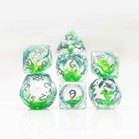 Lot de 7 dés polyédriques en résine personnalisés, phosphorescents, multicouches, à bords tranchants, multicolores pour jeux de table DND RPG