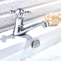 Robinet de bassin d'eau chaude et froide personnalisé plaque chromée mitigeur salle de bain toilette robinets répandus