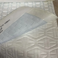 Tissu rafraîchissant respirant en polymère à 50 % avec motif géométrique tendance et couche d'air glacée pour matelas