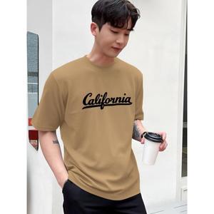 Camiseta de algodón de cuello redondo con estampado de tipografía para hombre, producto a granel hecho a mano personalizado - Product Image 3