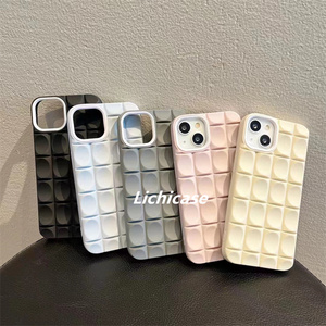 Lichicase Concise Color sólido Enrejado Funda blanda a prueba de caídas para Realme C35 C55 TPU Funda trasera de silicona - Product Image 1