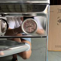 5 fours encastrables à gaz, fours à pizza, fours électriques de cuisson, friteuses, fours de boulangerie électriques, fours à convection pour pain, ustensiles de cuisine