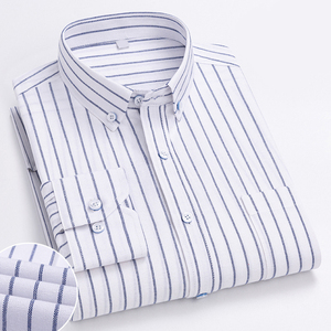 OEM/ODM Camisa dogana <span class=keywords><strong>blu</strong></span> <span class=keywords><strong>a</strong></span> <span class=keywords><strong>righe</strong></span> bianche da <span class=keywords><strong>uomo</strong></span> manica lunga lavoro quotidiano indossando classica <span class=keywords><strong>camicia</strong></span> con colletto alto - Product Image 4