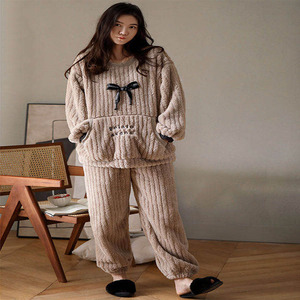 <span class=keywords><strong>2020</strong></span> Venta caliente, ropa de dormir de las mujeres de pana ropa de dormir bordado telas de pana de ropa de pijamas - Product Image 2