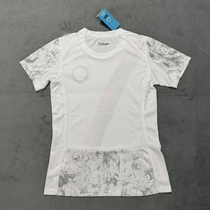 Maßgeschneiderte 25-26 Englische Liga Fußballtrikots Sportbekleidung Atmungsaktiv Anti-UV Schnelltrocknend 100% Polyester Damen-Bekleidungssets - Product Image 5