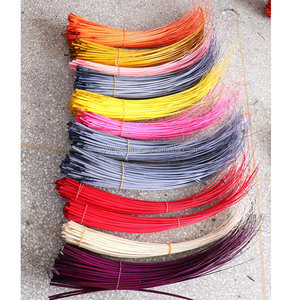 Plumes d'autruche rayées en gros, pas chères, 50-60 cm, pour accessoires de mode, artisanat DIY, chapellerie et coiffes - Product Image 2