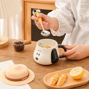 Zuo Mu Snoopy <b>Ceramic</b> <b>Mug</b> With Handle And Lid Reusable Gift For Presents Autumn 2024 - Product Image 3