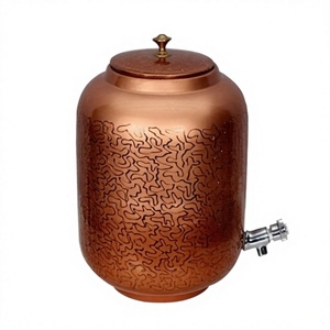 Distributeur d'eau en cuivre pur poli de haute qualité, style traditionnel et moderne, avec placage/gravure personnalisés, pour la maison et la décoration de mariage Orion - Product Image 2