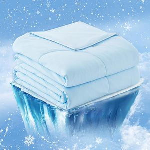 Edredón Refrigerante Tamaño Queen, Mantas Refrigerantes para Personas que Sienten Calor al Dormir <span class=keywords><strong>y</strong></span> Sudores Nocturnos, Edredón de Verano Azul Cielo para Cama Tamaño Queen - Product Image 1