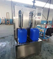 Machine de remplissage et de pesage à double buse anti-corrosion 5-30L pour liquides chimiques, solvants organiques, acides et alcalins forts