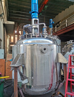 Cuve de mélange en acier inoxydable avec agitateur, pompe, moteur et engrenage - Qualité sanitaire automatique pour les industries alimentaire, cosmétique et chimique