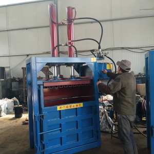 Dikey Plastik Pet Şişe Hidrolik Pres Geri Dönüşüm Sıkıştırma Makinesi Karton Çöp Balyalama Makinesi Atık Kompaktör Makinesi - Product Image 4