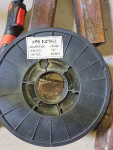 Alambre de soldadura con carrete de plástico, protección de Gas CO2 recubierto de cobre, AW01 - Product Image 3