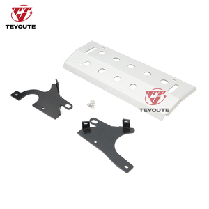 Plaque de protection inférieure avant en acier argenté pour Land Rover Defender 90 1990-2016 - Product Image 3