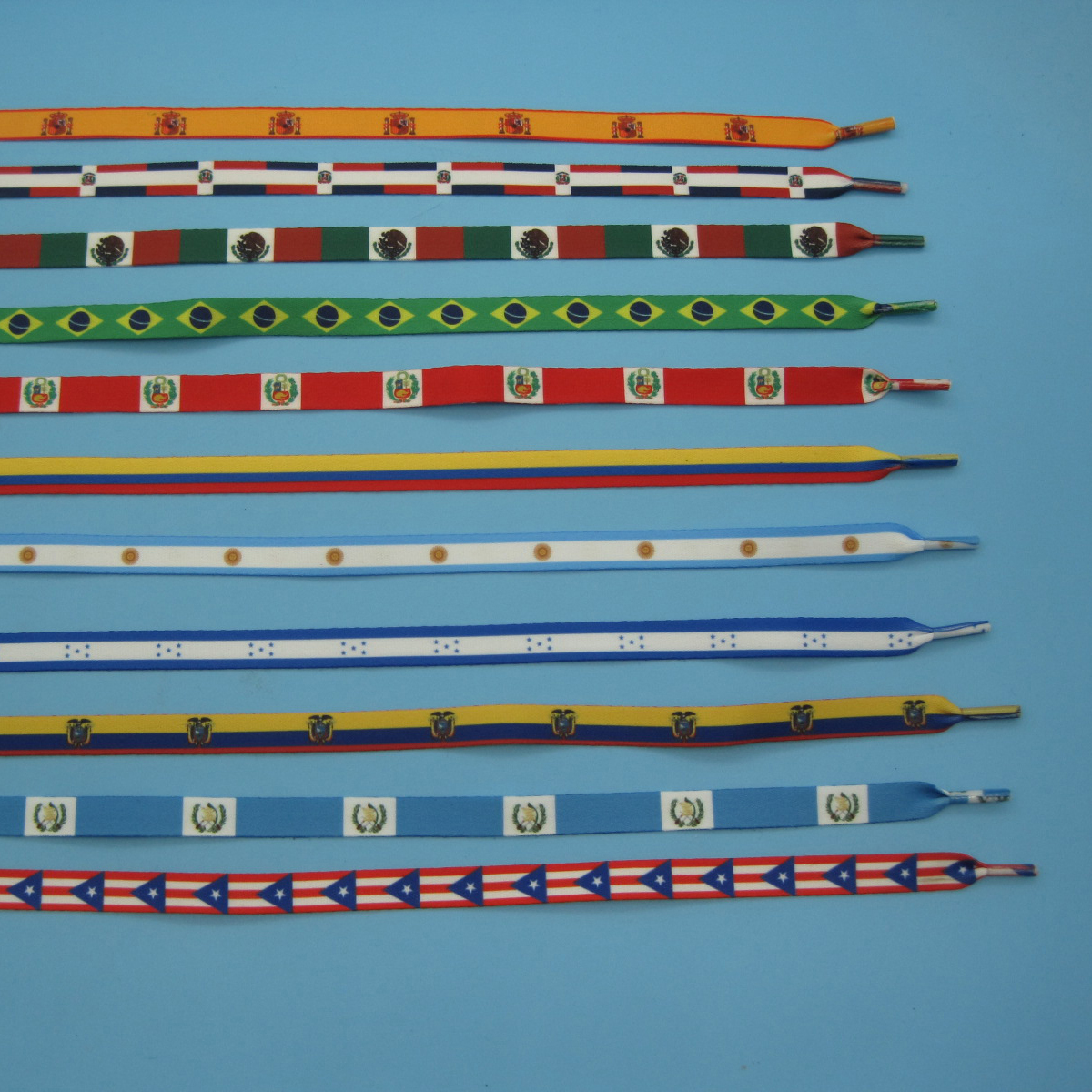 Цветные шнурки с принтом флага страны на заказ