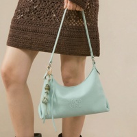 Porte-clés moderne en corde tressée avec perles, nœud irrégulier, double boucle de verrouillage, breloques de sac en cuir faites à la main pour femmes