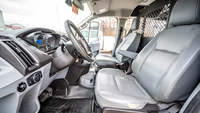 Ford Transit-250 d'occasion, fourgonnette, bus, voiture