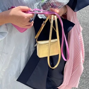 Mini Bolso Bandolera Cuadrado Rojo de 4 Pulgadas con Cierre de Cremallera para Uso Diario, Mini Bolsos para Mujer - Product Image 4