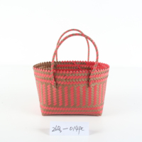 Panier de courses en rotin plastique