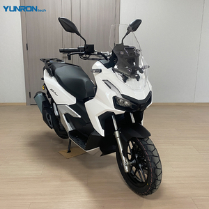 มอเตอร์ไซค์แฟชั่น Adv200cc เครื่องยนต์ระบายความร้อนด้วยน้ำ ระบบหัวฉีด EFI พร้อมหน้าปัด TFT ระบบเบรก ABS ดิสก์เบรก ความเร็วสูงสุด 120 กม./ชม. ใช้เชื้อเพลิงเบนซิน รุ่น Adventure สีขาว - Product Image 2