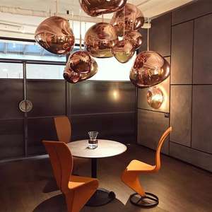 Lampada a sospensione artistica in vetro organico fuso per bancone Bar cucina isola rossa in PVC con finitura cromata corpo in plastica - Product Image 3