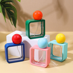 Bán Buôn 40Ml Xách Tay Nhiều Màu Chai Nước Hoa Du Lịch Bao Bì Nhựa ABS + Petg Báo Chí Rượu Khử Trùng Phun Chai - Product Image 3