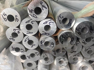 Manufacturer Supply High Quality Huge Inventory Large <strong>Diameter</strong> Round Aluminum Pipe <strong>Tube</strong> - Product Image 3