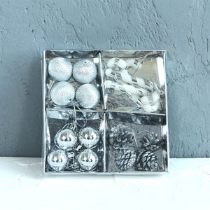 Hanging <b>Christmas</b> Tree Small Gift <b>Boxes</b> Shatterproof <b>Christmas</b> Tree Decorations <b>Christmas</b> Candy Box Pendant Decor for Xmas Tree - Product Image 3