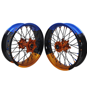 Juego de Ruedas Supermoto CNC 7116-T6 de Aluminio de 17 Pulgadas en 4 Colores para <span class=keywords><strong>KTM</strong></span> EXC SXF, Piezas de Motocicleta Todoterreno, Llantas, Juegos de Llantas - Product Image 4