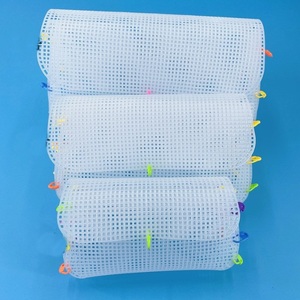 Lámina de malla de plástico de <span class=keywords><strong>terciopelo</strong></span> chenilla dorado <span class=keywords><strong>para</strong></span> accesorios de bolsos DIY, ideal <span class=keywords><strong>para</strong></span> tejer y <span class=keywords><strong>coser</strong></span> al por mayor - Product Image 1