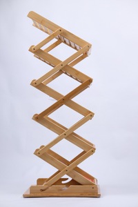 Estante de exhibición de libros plegable de bambú de 5 niveles, soporte para el hogar o la librería, estante de literatura de catálogo de madera para almacenamiento y exposición - Product Image 3