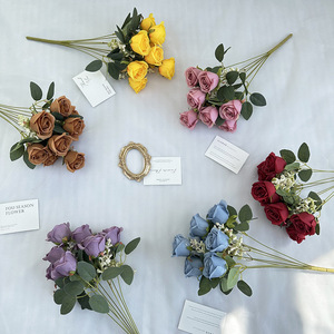 Nouveau produit - Bouquet <span class=keywords><strong>de</strong></span> mariage réaliste à 9 roses, arrangement <span class=keywords><strong>de</strong></span> fleurs artificielles pour le bouquet <span class=keywords><strong>de</strong></span> la mariée - Product Image 1