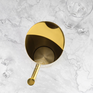 Pichet à <span class=keywords><strong>eau</strong></span> en acier inoxydable, théière avec poignée pour boissons <span class=keywords><strong>maison</strong></span> thé glacé vin café lait <span class=keywords><strong>maison</strong></span> hôtel outil <span class=keywords><strong>de</strong></span> service - Product Image 6