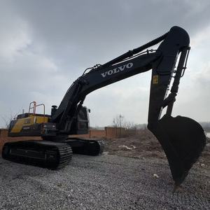 รถขุดตีนตะขาบ Volvo 380 มือสอง น้ำหนัก 41.1 ตัน ชั่วโมงการทำงานต่ำ เหมาะสำหรับงานเหมืองและงานถนน บุ้งกี๋ 1.38 เมตร กำลัง 215 กิโลวัตต์ รุ่นปี 2024 - Product Image 1