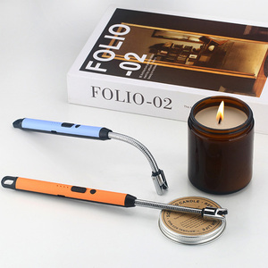 Briquet à <span class=keywords><strong>bougie</strong></span> <span class=keywords><strong>rechargeable</strong></span> par <span class=keywords><strong>USB</strong></span>, professionnel, coupe-vent, sans flamme, à arc électrique, pour bougies, barbecue - Product Image 4